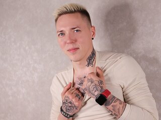HugoWhite private