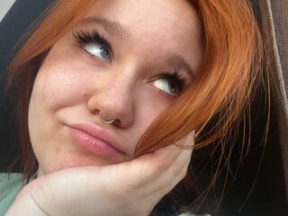MillyWeaver naked