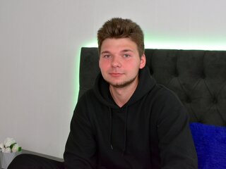 PaulWine livesex