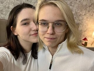 WillieAndCecilla webcam